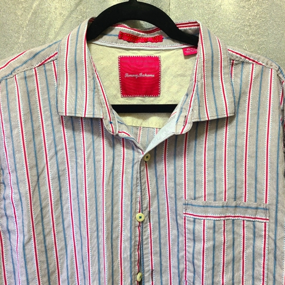 Tommy Bahama Mens XL Multi-Color button-up striped shirt‎ pink blue euc